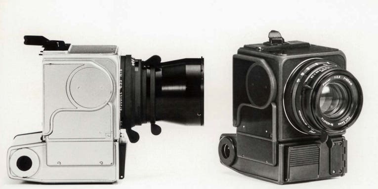 Read Hasselblad’s vintage press release from when its cameras first went to the moon Read Hasselblad’s vintage press release from when its cameras first went to the moon