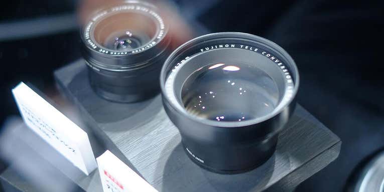 Fujifilm Shows Off Conversion Lens to Give X100s a 50mm Equivalent Field of View Fujifilm Shows Off Conversion Lens to Give X100s a 50mm Equivalent Field of View
