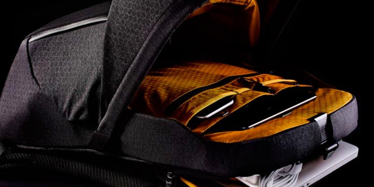 Could The North Face Backpack With Spring-Loaded Tech Be Useful For Camera Bags? Could The North Face Backpack With Spring-Loaded Tech Be Useful For Camera Bags?